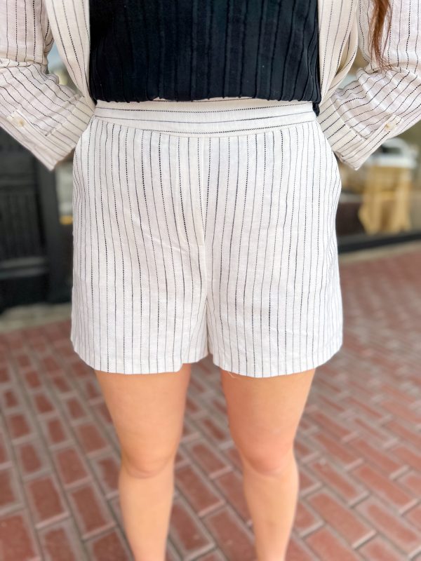 [Skies are Blue] Pin Stripe Shorts For Discount