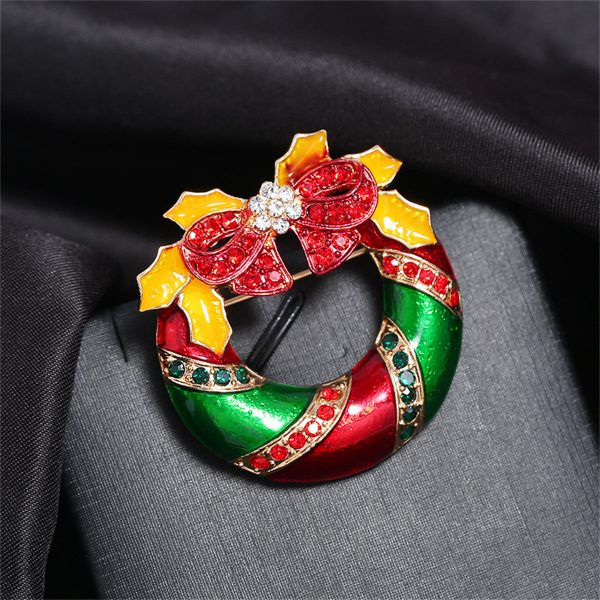 Red Cubic Zirconia & Enamel 18K Gold-Plated Christmas Bow Wreath Brooch Supply